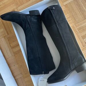 Geox Women's Black Knee-High Boots size 6